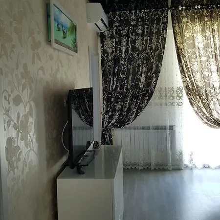 Luna * Năvodari